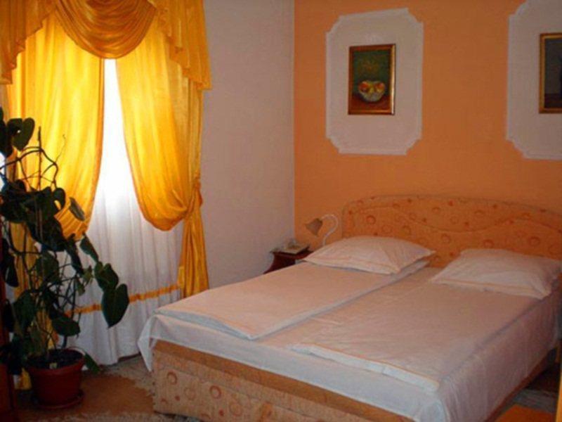 Hotel Alem SJJ Chambre photo