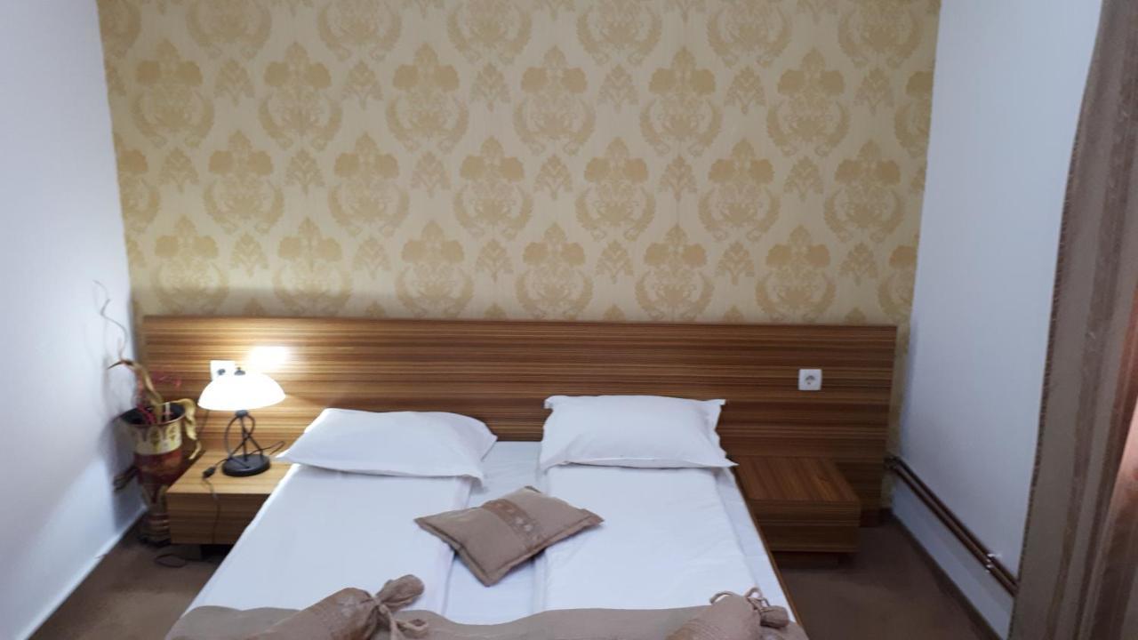 Hotel Alem SJJ Extérieur photo